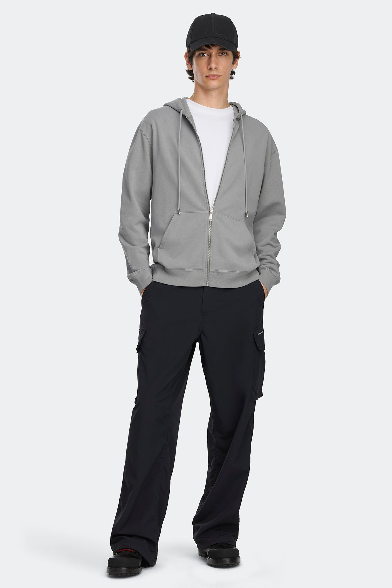 canada-goose-loon-1384mb-sweat-zipp-homme-gris image 4