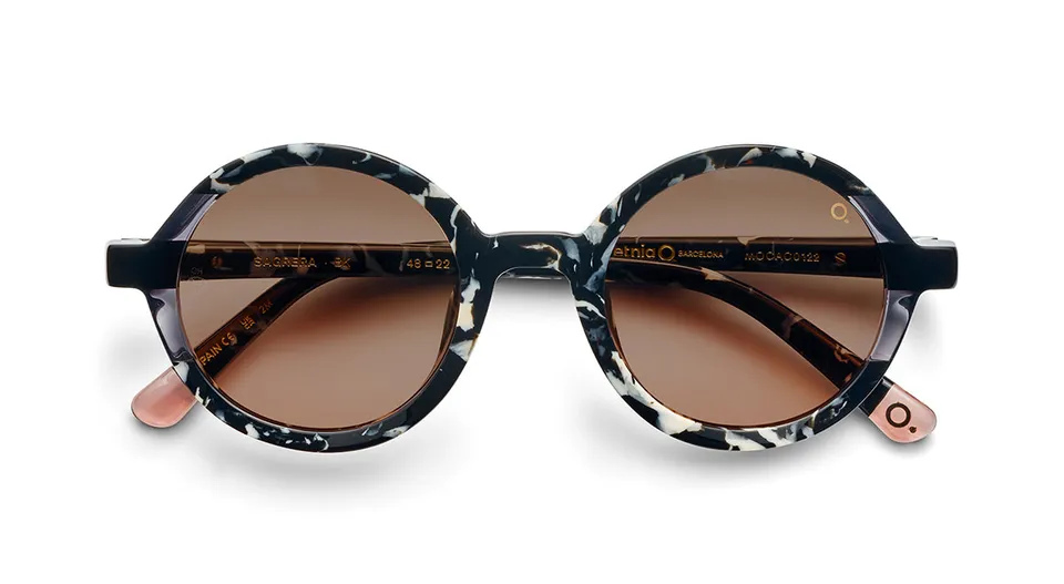etnia-barcelona-sagrera-lunettes-de-soleil-bk-d-grad-48 image 1