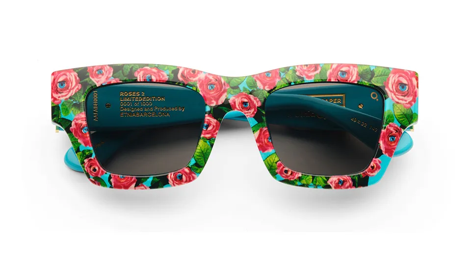 etnia-barcelona-roses-2-lunettes-de-soleil-bleu-49 image 1