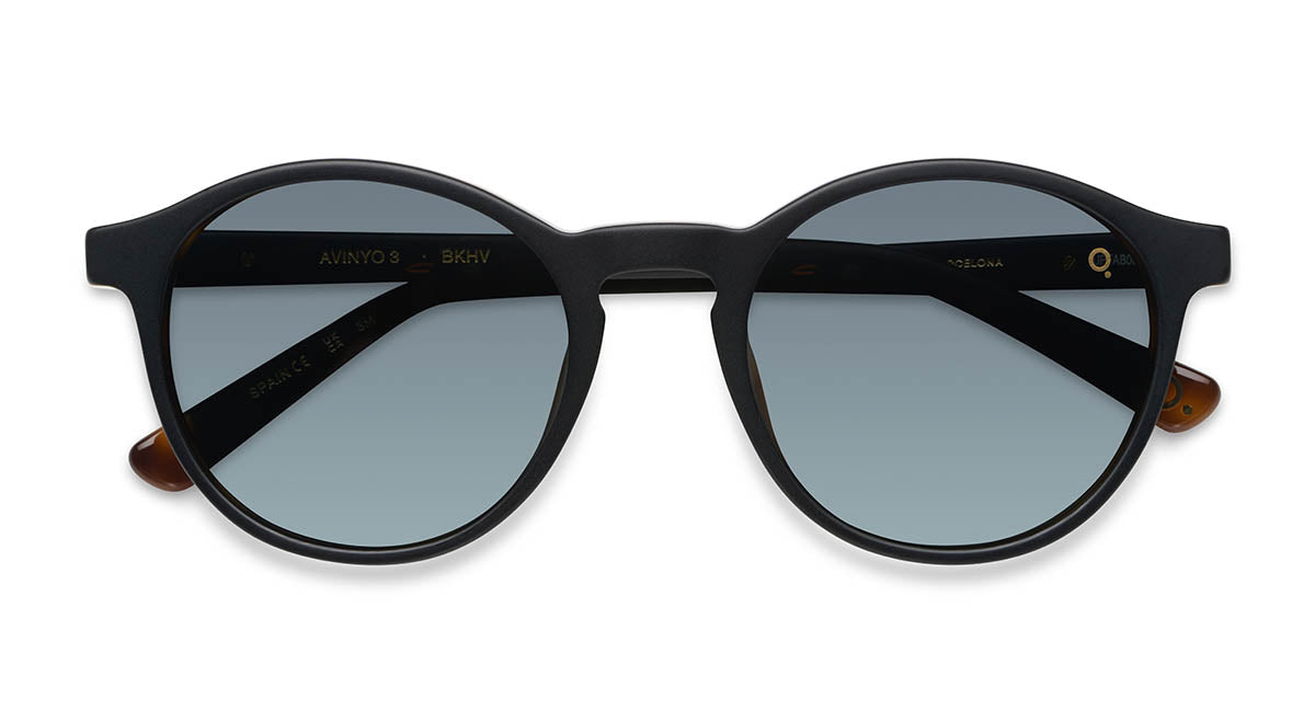 etnia-barcelona-avinyo-3-lunettes-de-soleil-bk-hv-polaris image 1