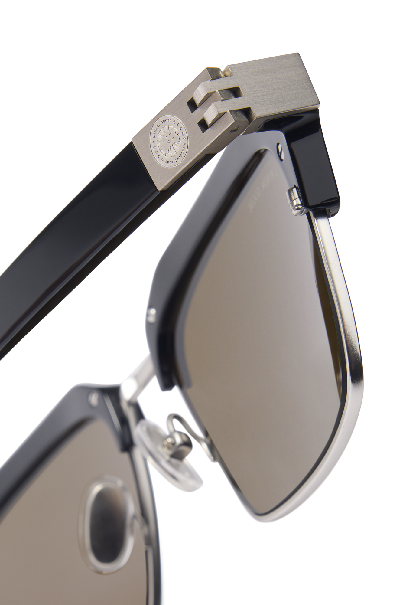 canada-goose-arno-lunettes-de-soleil-noir-kaki image 4