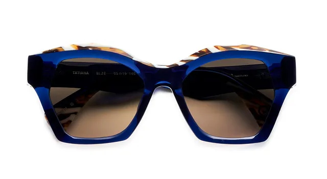 etnia-barcelona-tatiana-lunettes-de-soleil-bk-d-grad-53 image 1